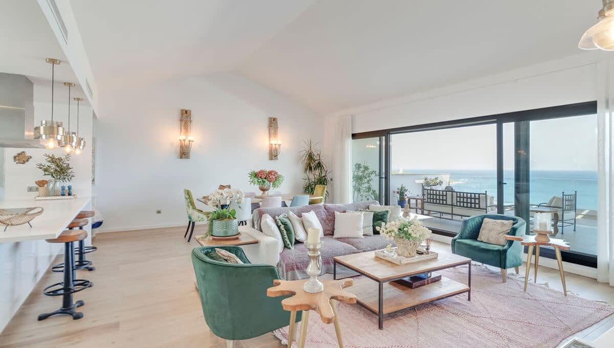 3 sypialnia Apartament na sprzedaż w La Alcaidesa z basenem - 1 500 000 € (Ref: 9064750)