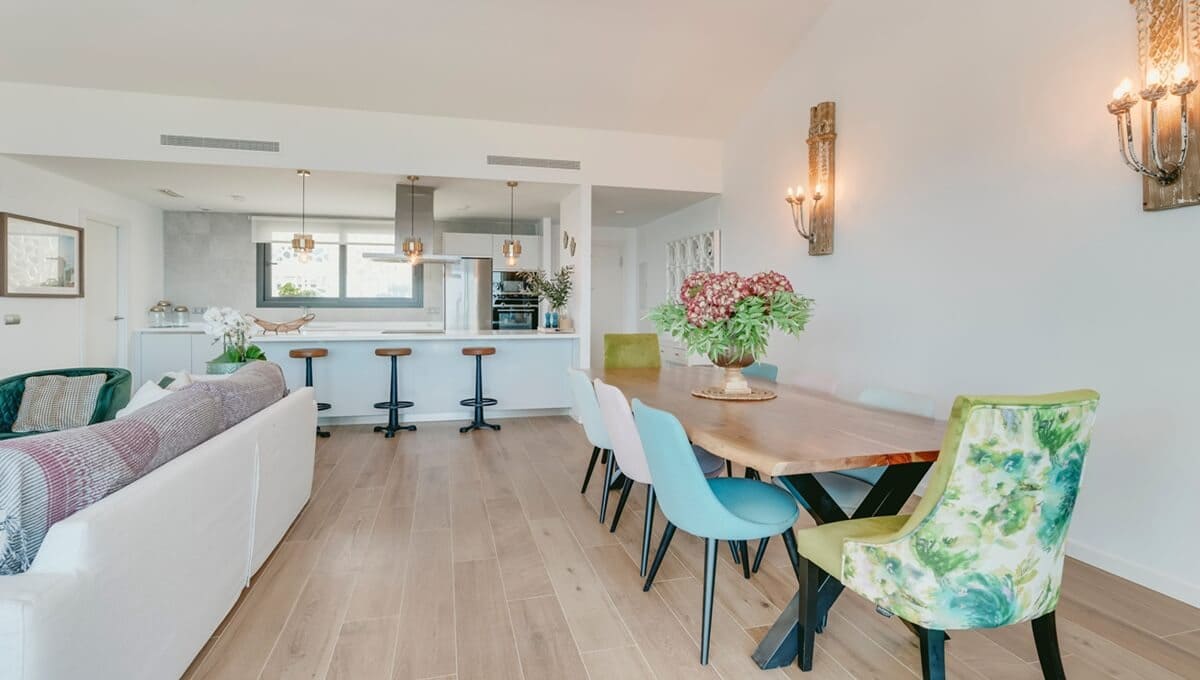 3 sypialnia Apartament na sprzedaż w La Alcaidesa z basenem - 1 500 000 € (Ref: 9064750)