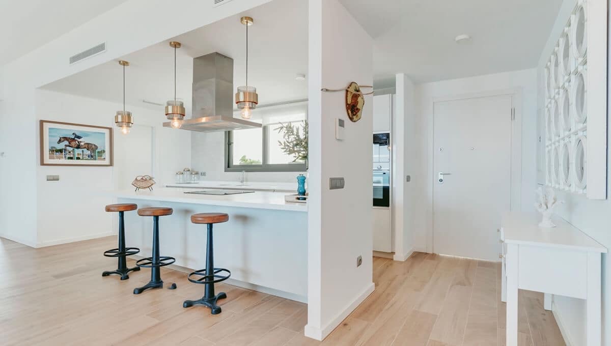 3 sypialnia Apartament na sprzedaż w La Alcaidesa z basenem - 1 500 000 € (Ref: 9064750)