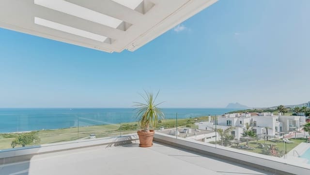 3 bedroom Apartment for sale in La Alcaidesa with pool - € 1,500,000 (Ref: 9064750)