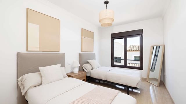 3 quarto Casa em Banda para venda em Valle Romano Golf, Estepona com piscina - 556 225 € (Ref: 9110856)