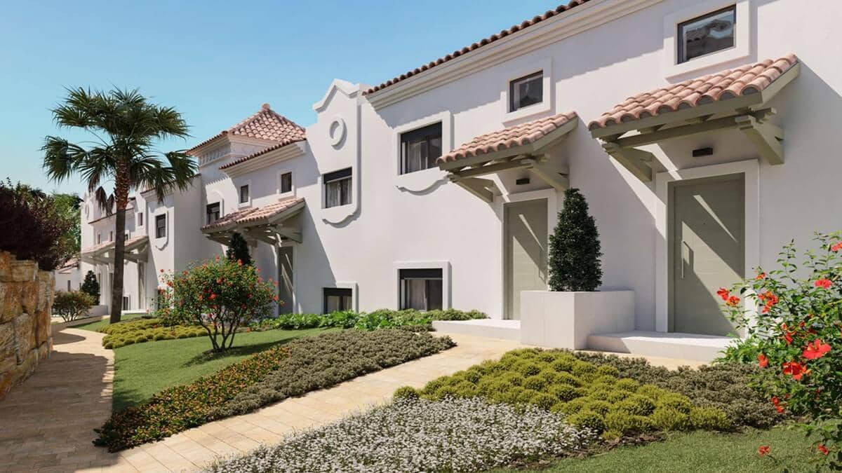 Casa de 3 habitaciones en Estepona en venta con piscina - 470.250 € (Ref: 9110857)