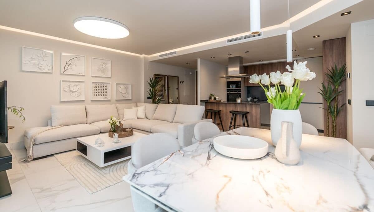 2 soveværelse Lejlighed til salg i Marbella - € 645.000 (Ref: 9132155)