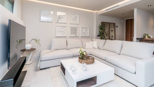 Apartamento de 2 habitaciones en Nueva Alcántara, Marbella en venta - 645.000 € (Ref: 9132155)