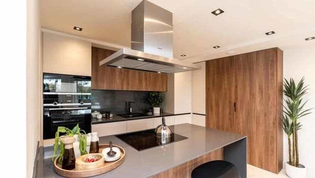 Apartamento de 2 habitaciones en Nueva Alcántara, Marbella en venta - 645.000 € (Ref: 9132155)