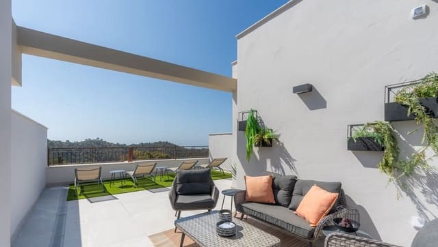 3 makuuhuone Omakotitalo myytävänä paikassa Marbella - 620 000 € (Ref: 9133268)