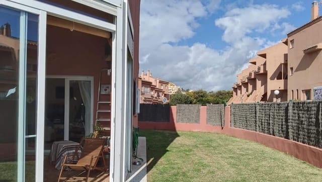 4 soveværelse Byhus til salg i Alcorrín, Manilva med swimmingpool - € 460.000 (Ref: 9186570)