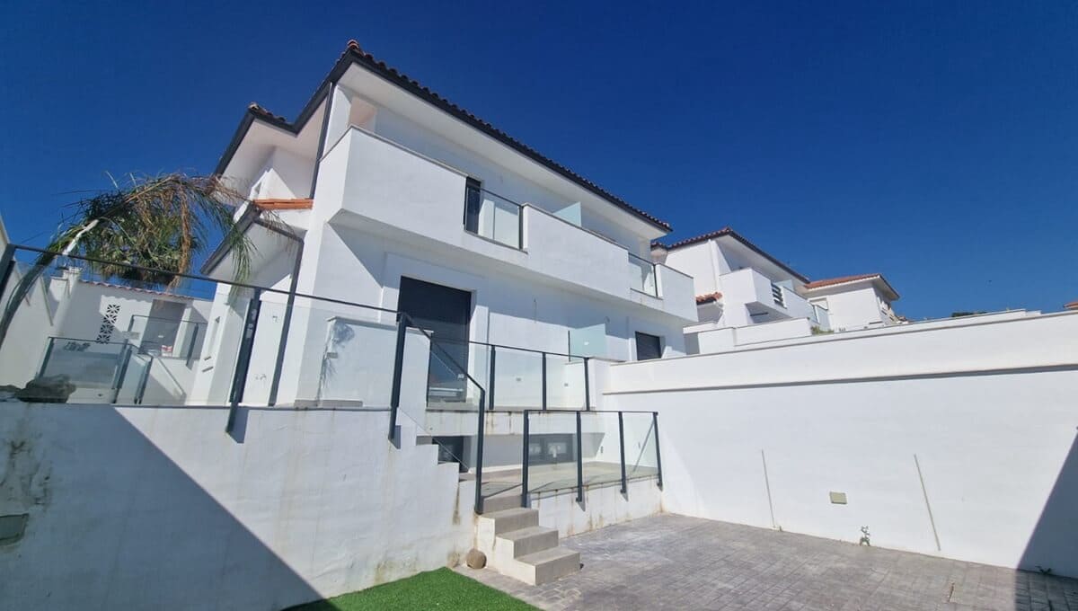 2 camera da letto Casa in vendita in La Duquesa / Puerto de la Duquesa - 385.000 € (Rif: 9239411)