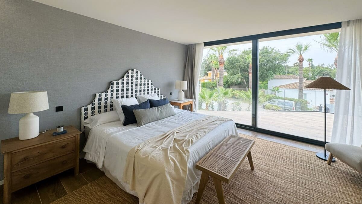 5 slaapkamer Villa te koop in Sotogrande met zwembad - € 2.850.000 (Ref: 9263171)