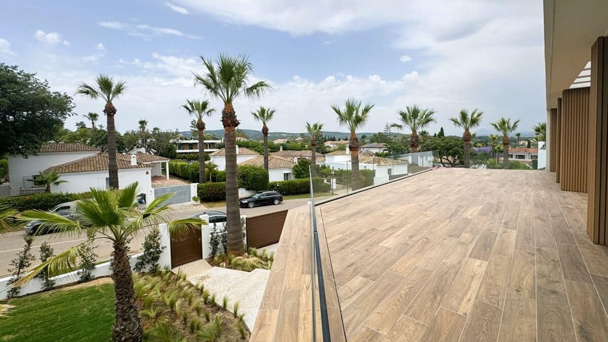 5 slaapkamer Villa te koop in Sotogrande met zwembad - € 2.850.000 (Ref: 9263171)