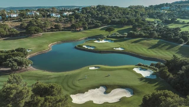 5 slaapkamer Villa te koop in Sotogrande Alto, San Roque - € 4.000.000 (Ref: 9346578)