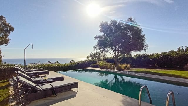 5 soverom Villa til salgs i Chullera, Manilva med garasje - € 2 185 000 (Ref: 9378353)