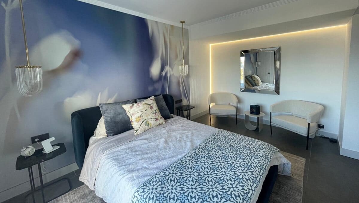 5 slaapkamer Villa te koop in Manilva met garage - € 2.185.000 (Ref: 9378353)