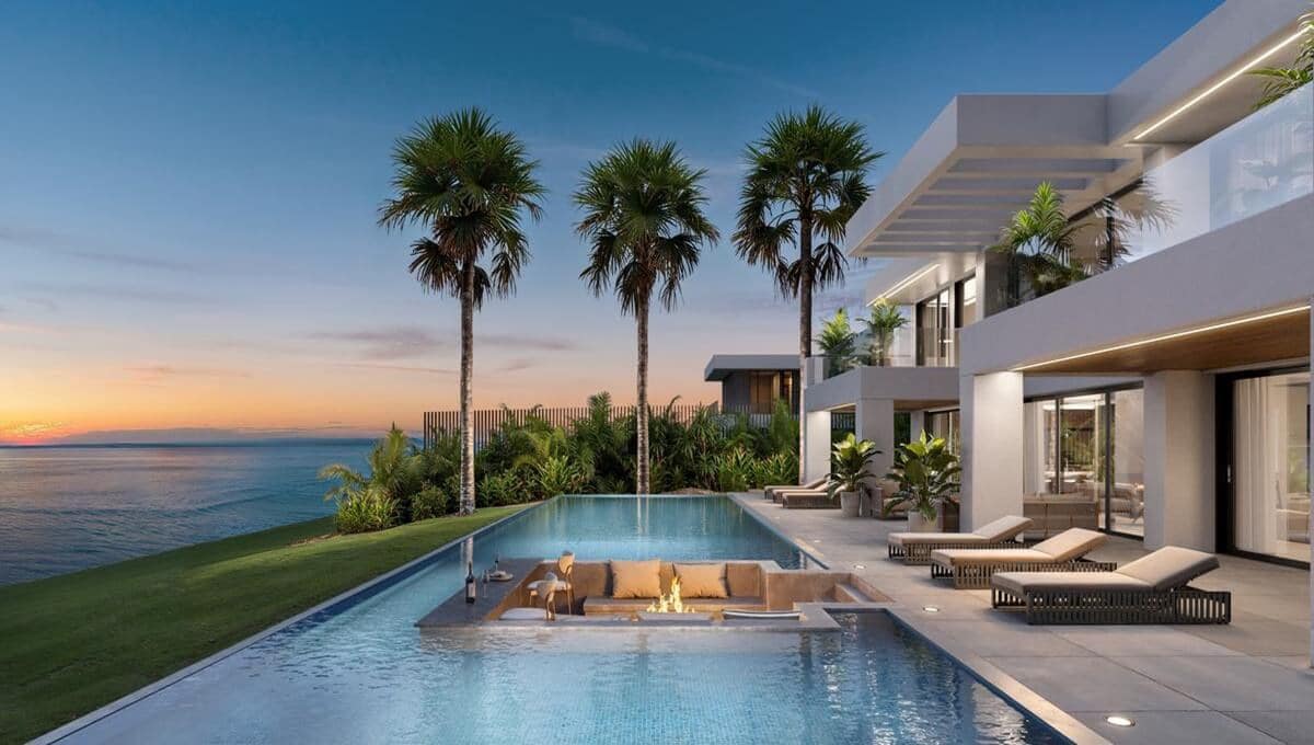 Chalet de 4 habitaciones en Manilva en venta con piscina garaje - 3.500.000 € (Ref: 9462895)