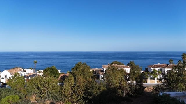 4 quarto Moradia para venda em Manilva com piscina - 1 100 000 € (Ref: 9511280)