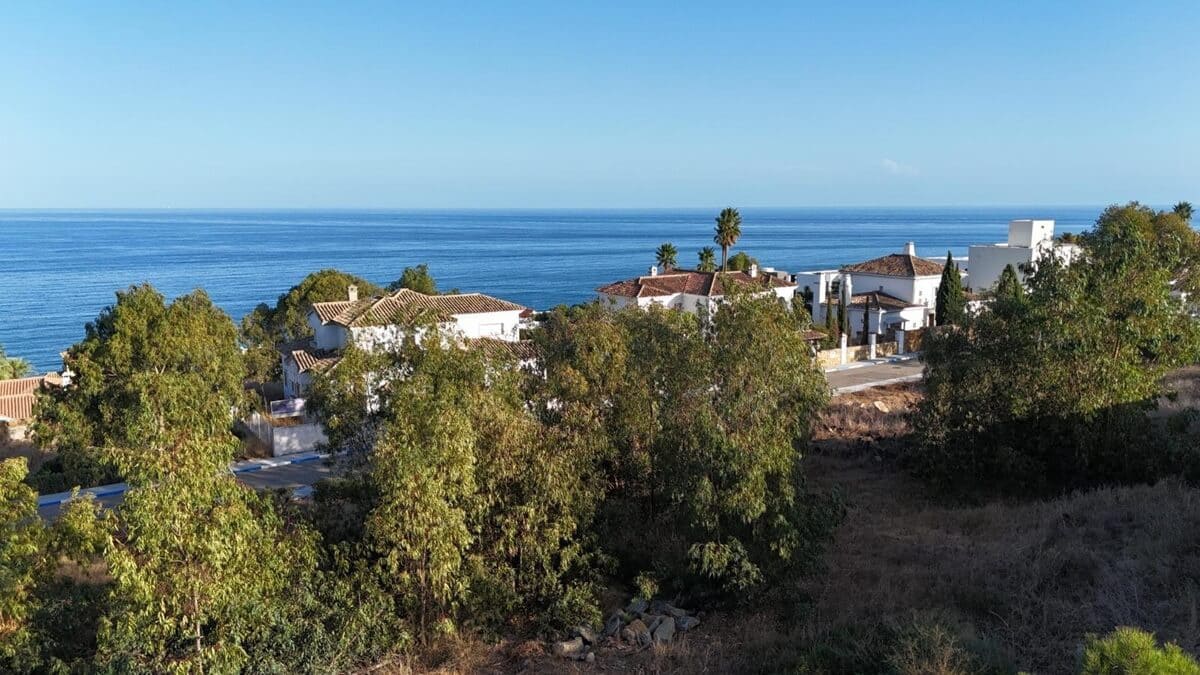 4 slaapkamer Villa te koop in Manilva met zwembad - € 1.100.000 (Ref: 9511280)