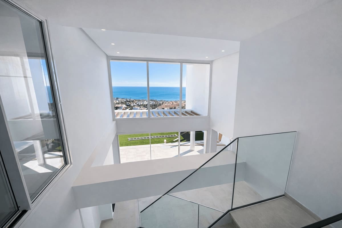 3 soveværelse Lejlighed til salg i La Alcaidesa med swimmingpool - € 900.000 (Ref: 9603417)