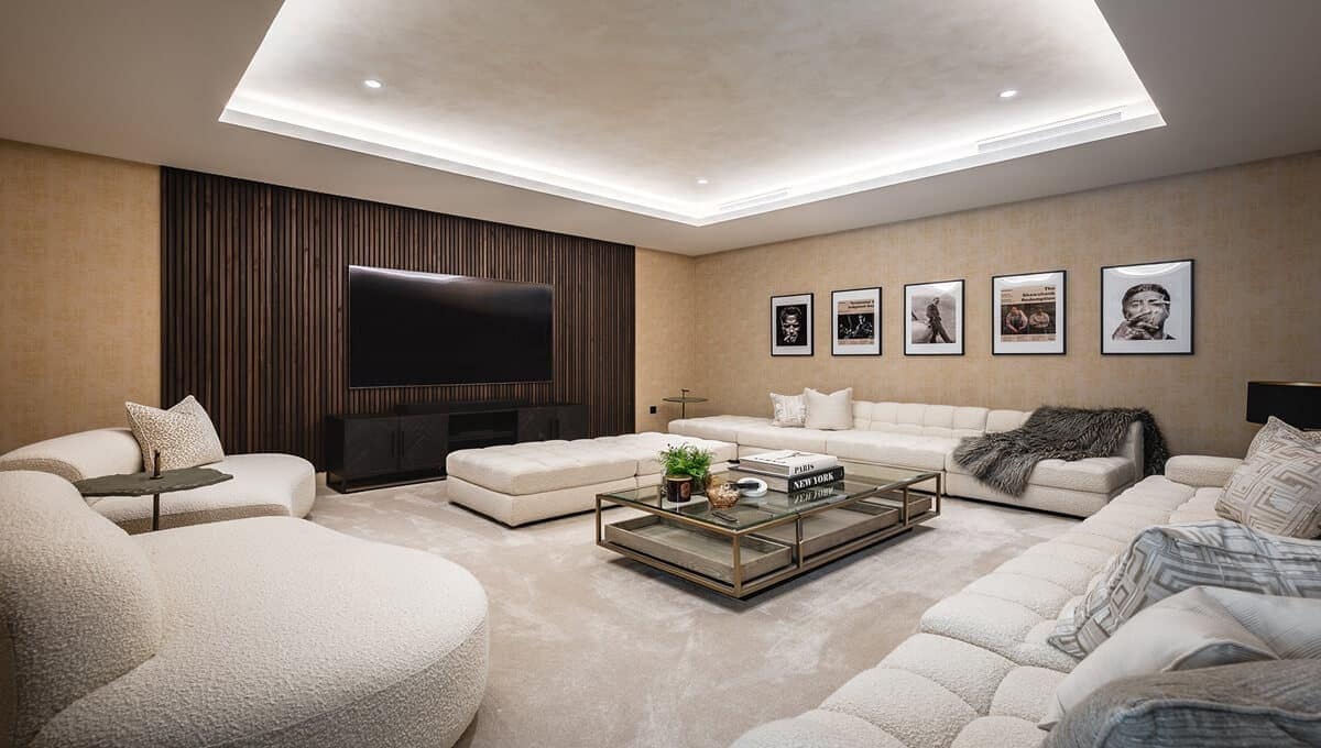 7 makuuhuone Huvila myytävänä paikassa Sotogrande mukana uima-altaan 
autotalli - 12 995 000 € (Ref: 9603418)