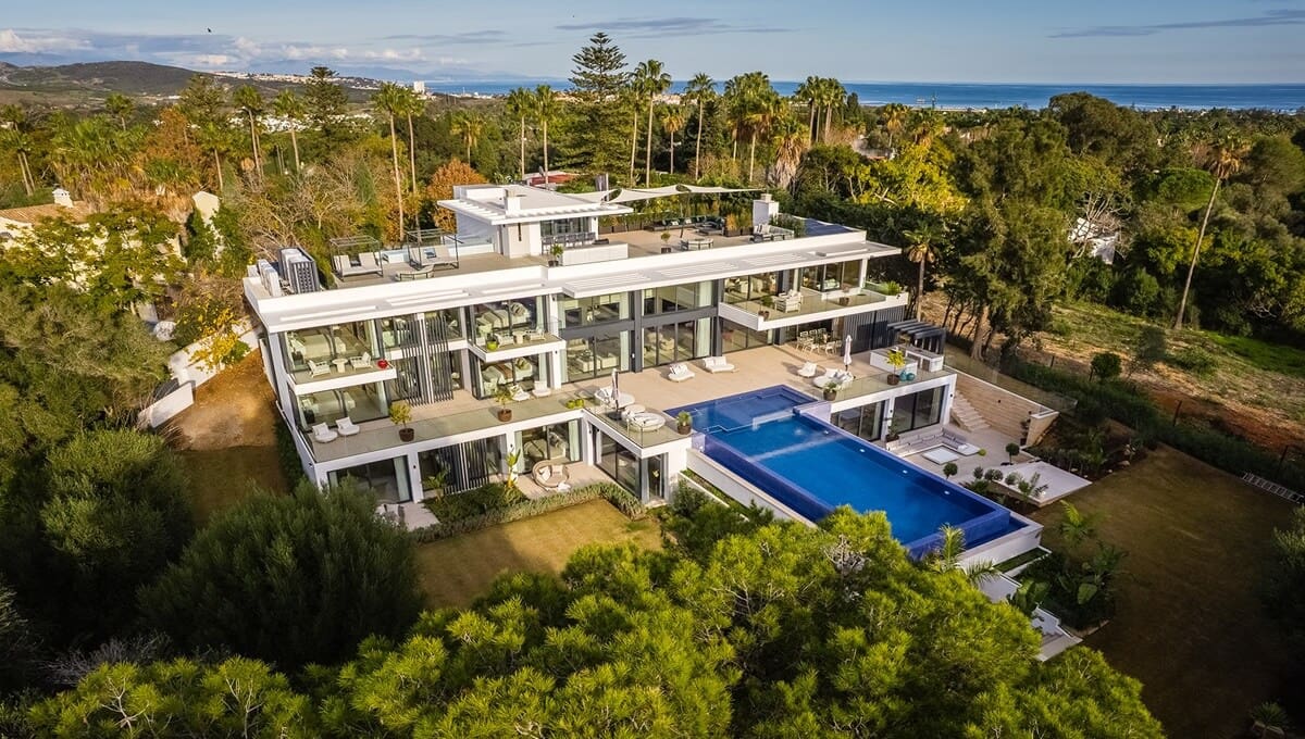 7 makuuhuone Huvila myytävänä paikassa Sotogrande mukana uima-altaan 
autotalli - 12 995 000 € (Ref: 9603418)