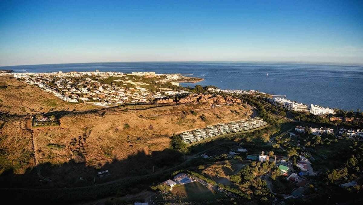 3 sypialnia Willa na sprzedaż w Estepona z basenem - 1 600 000 € (Ref: 9603421)