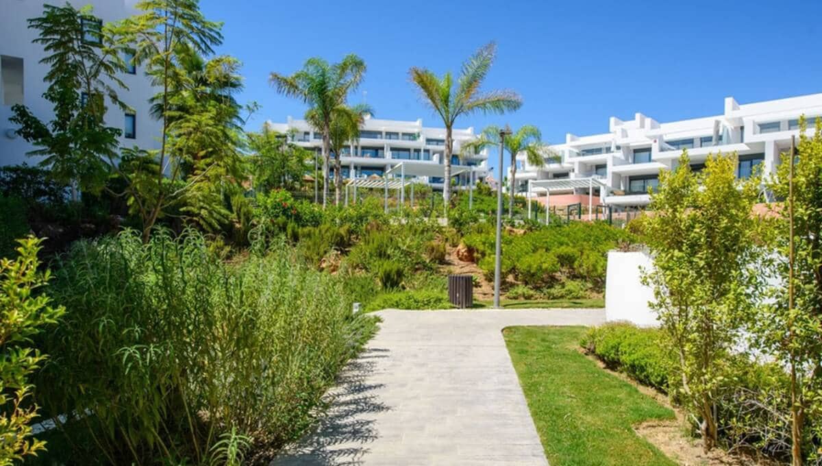 2 makuuhuone Huoneisto myytävänä paikassa La Duquesa / Puerto de la Duquesa mukana uima-altaan - 399 000 € (Ref: 9756256)