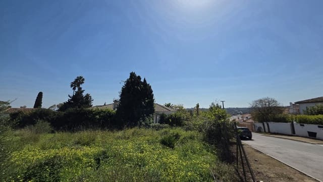 Terrain à Bâtir à vendre à Pueblo Nuevo de Guadiaro, San Roque - 325 000 € (Ref: 9756257)
