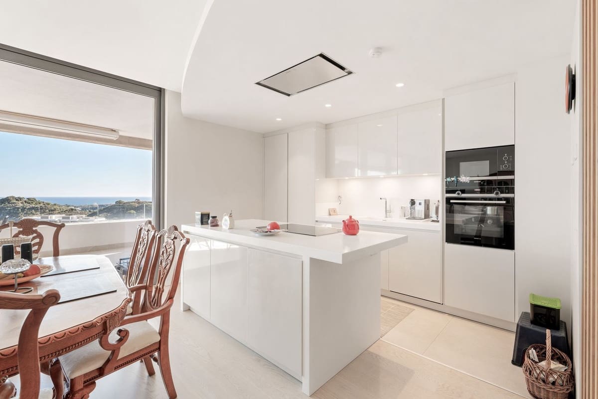 3 Zimmer Apartment zu verkaufen in Benahavis mit Pool - 1.449.000 € (Ref: 9769908)