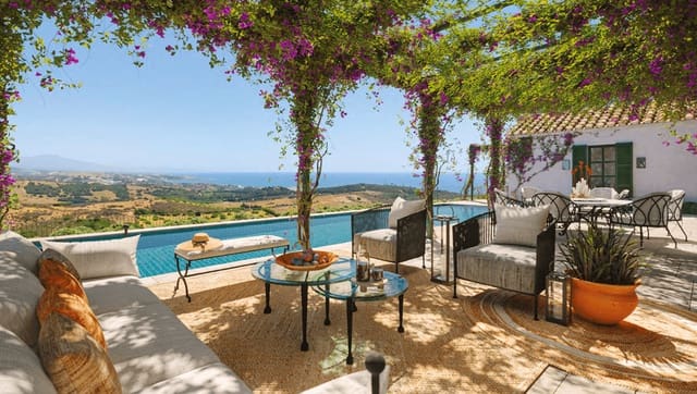 3 slaapkamer Huis te koop in Casares Golf - Casares del Sol, Casares met zwembad - € 2.975.000 (Ref: 9809872)