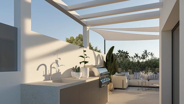 4 sovrum Hus till salu i La Concha - Resina Golf, Estepona med pool - 785 000 € (Ref: 9838833)