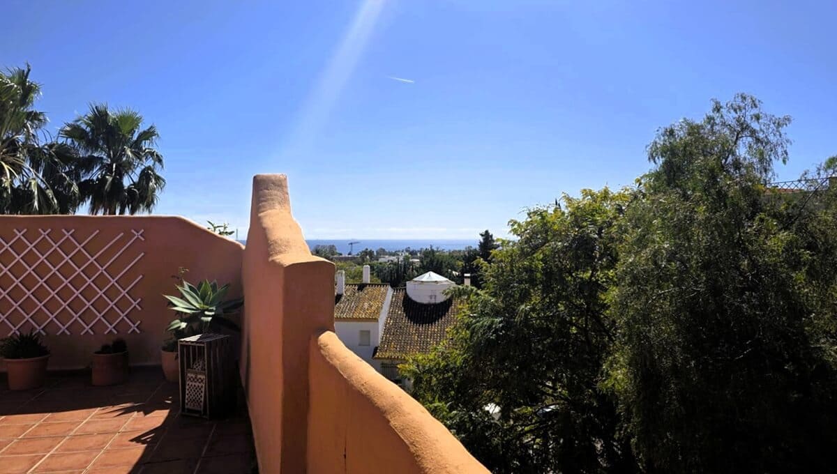 2 slaapkamer Appartement te koop in Estepona met zwembad garage - € 345.000 (Ref: 9883777)