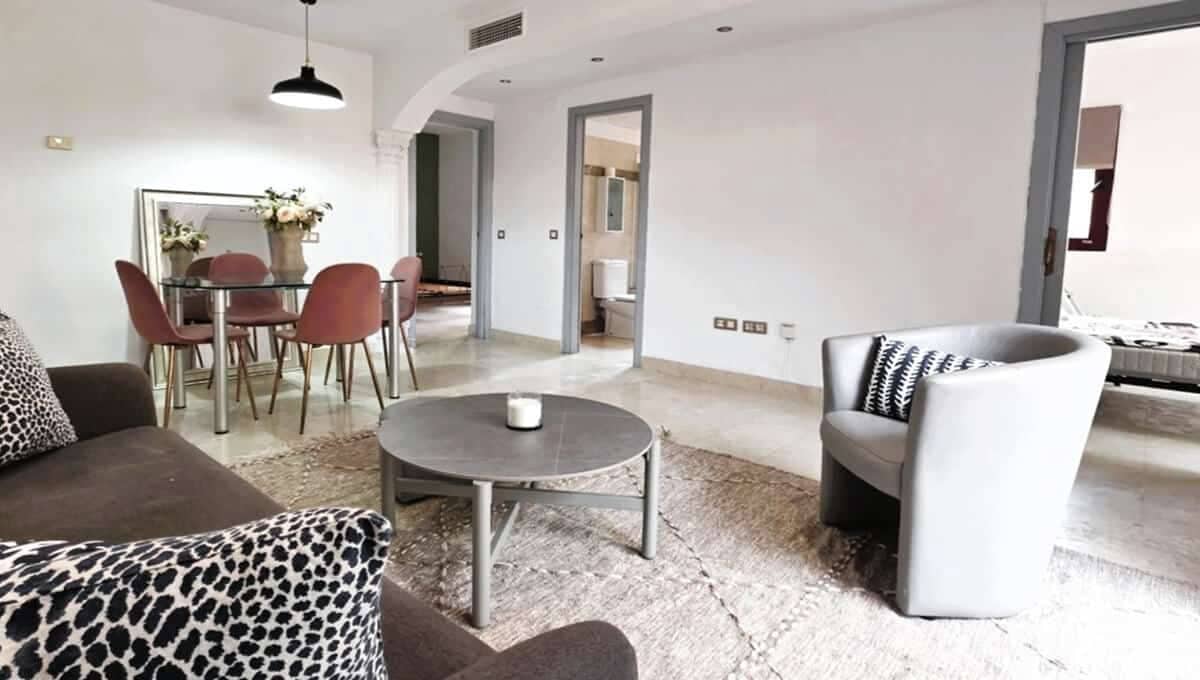 2 slaapkamer Appartement te koop in Estepona met zwembad garage - € 345.000 (Ref: 9883777)