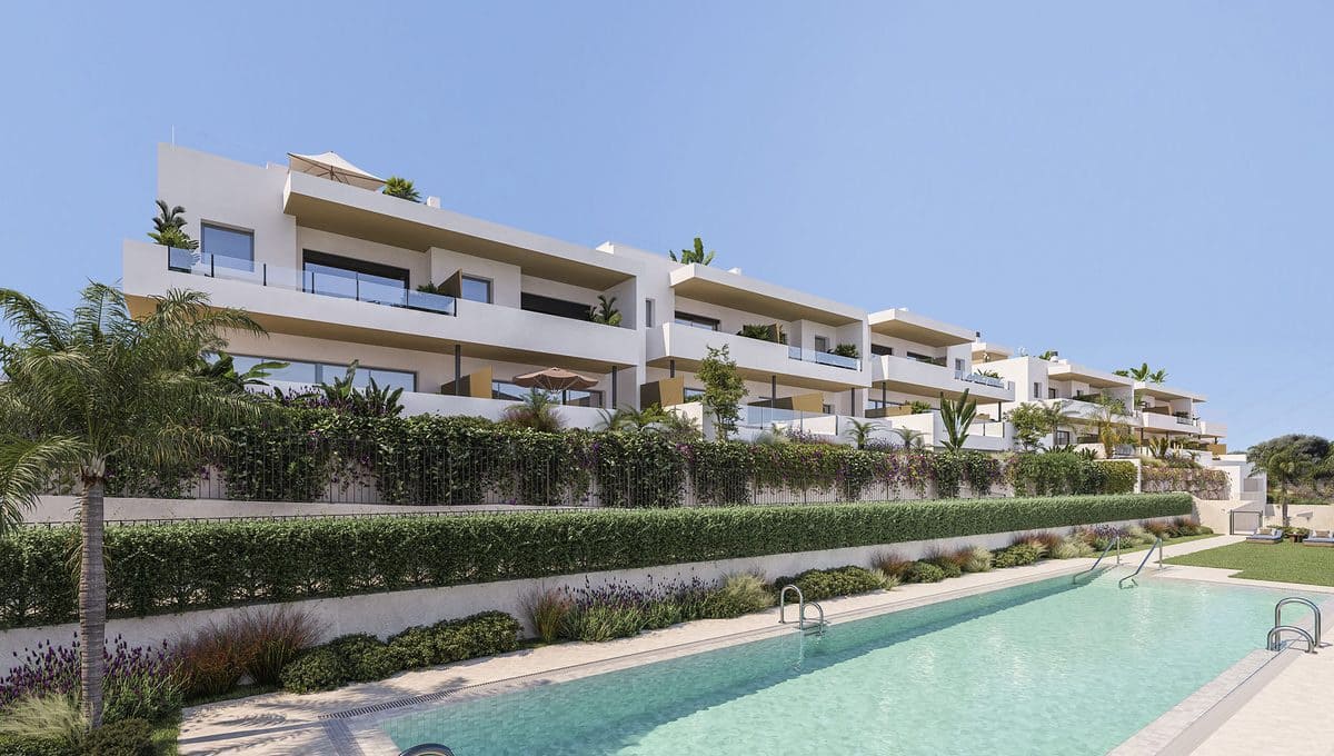 3 soveværelse Byhus til salg i Estepona med swimmingpool - € 786.000 (Ref: 9993745)