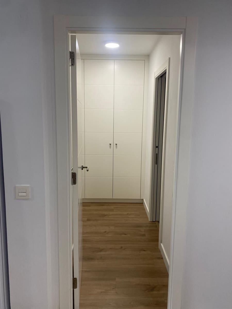 1 bedroom Apartment for rent in Santa Cruz de Tenerife with garage - € 950 (Ref: 9834728)