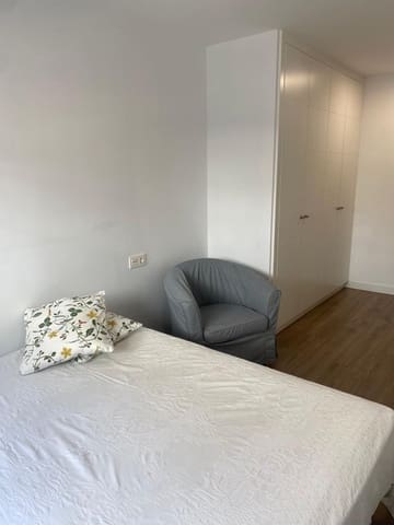 1 bedroom Apartment for rent in Santa Cruz de Tenerife with garage - € 950 (Ref: 9834728)