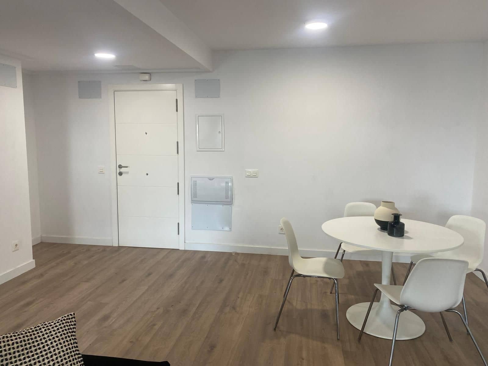 1 bedroom Apartment for rent in Santa Cruz de Tenerife with garage - € 950 (Ref: 9834728)