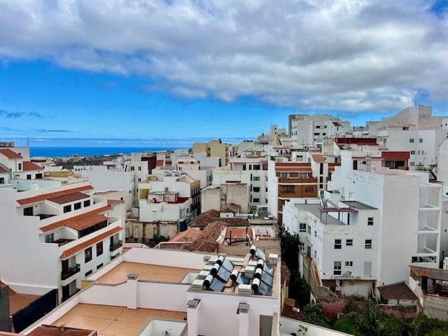 3 bedroom Penthouse for sale in Icod de los Vinos - € 295,000 (Ref: 9834731)