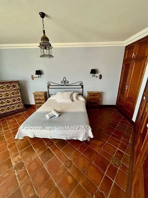 4 bedroom Townhouse for sale in Corralejo - € 870,000 (Ref: 9834732)