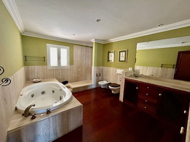 4 bedroom Townhouse for sale in Corralejo - € 870,000 (Ref: 9834732)