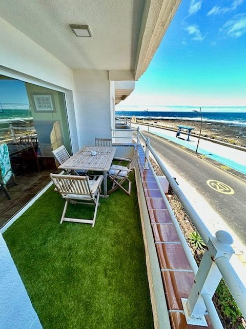 4 bedroom Townhouse for sale in Corralejo - € 870,000 (Ref: 9834732)