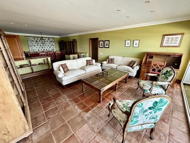 4 bedroom Townhouse for sale in Corralejo - € 870,000 (Ref: 9834732)