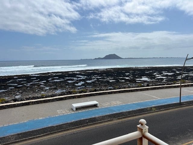 4 bedroom Townhouse for sale in Corralejo - € 870,000 (Ref: 9834732)