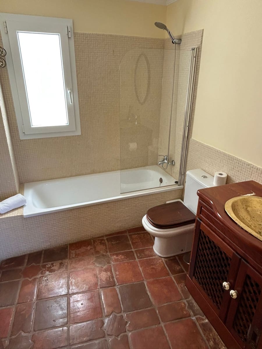 4 bedroom Townhouse for sale in Corralejo - € 870,000 (Ref: 9834732)