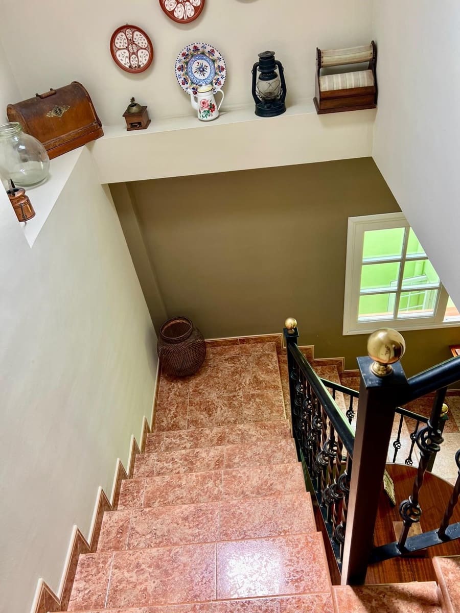 4 camera da letto Villa in vendita in San Cristobal de La Laguna - 800.000 € (Rif: 9834737)