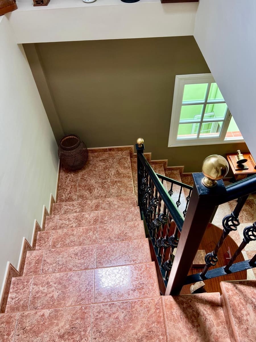 4 camera da letto Villa in vendita in San Cristobal de La Laguna - 800.000 € (Rif: 9834737)
