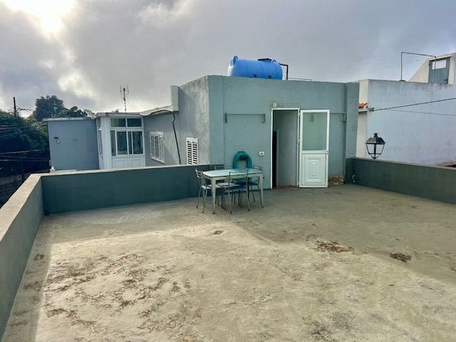 3 chambre Villa/Maison Semi-Mitoyenne à vendre à Tacoronte avec garage - 299 000 € (Ref: 9834748)