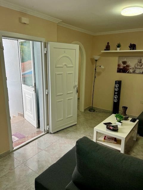 3 chambre Villa/Maison Semi-Mitoyenne à vendre à Tacoronte avec garage - 299 000 € (Ref: 9834748)