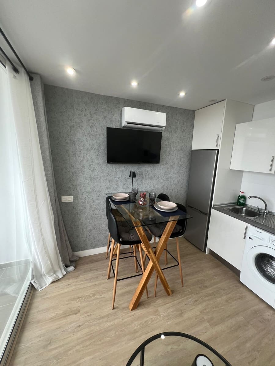 1 bedroom Flat for sale in Puerto de la Cruz - € 250,000 (Ref: 9834750)