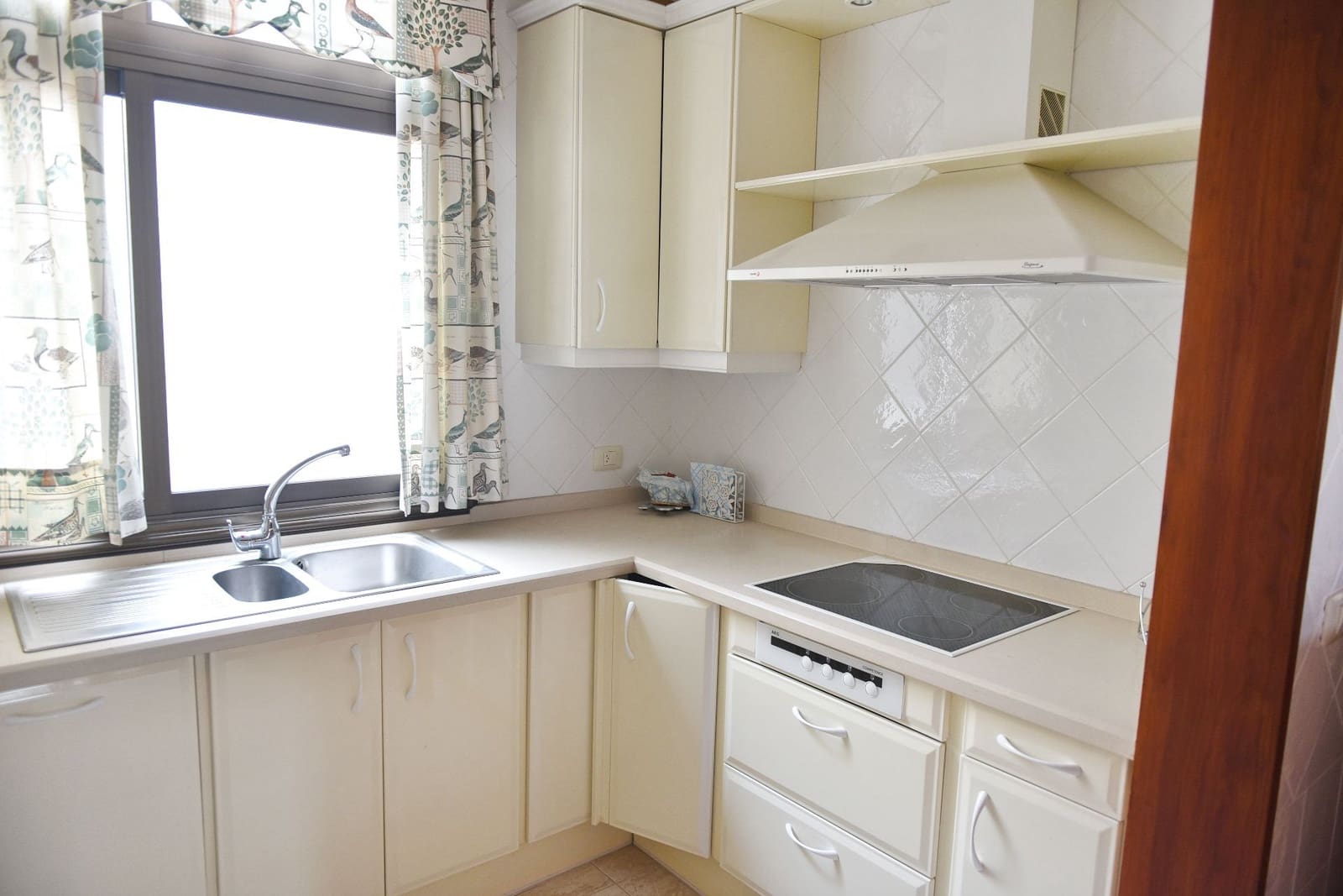 5 bedroom Penthouse for sale in Santa Cruz de Tenerife with pool garage - € 1,500,000 (Ref: 9834751)