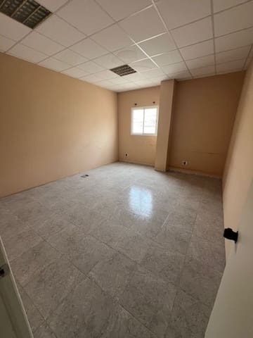 Local Commercial à vendre à Tamaraceite, Las Palmas de Gran Canaria - 220 000 € (Ref: 9834754)