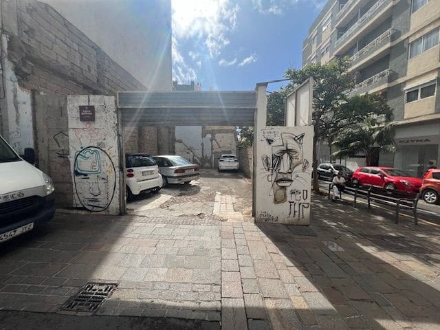 Oficina de 1 habitación en Santa Cruz de Tenerife en alquiler con garaje - 2.500 € (Ref: 9834755)
